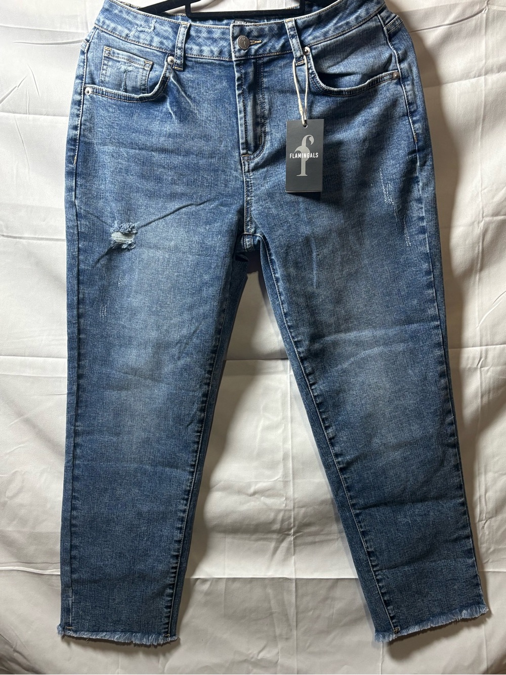 Flamingoals Women's Blue Ankle Crop Jeans with Distressed Detail
